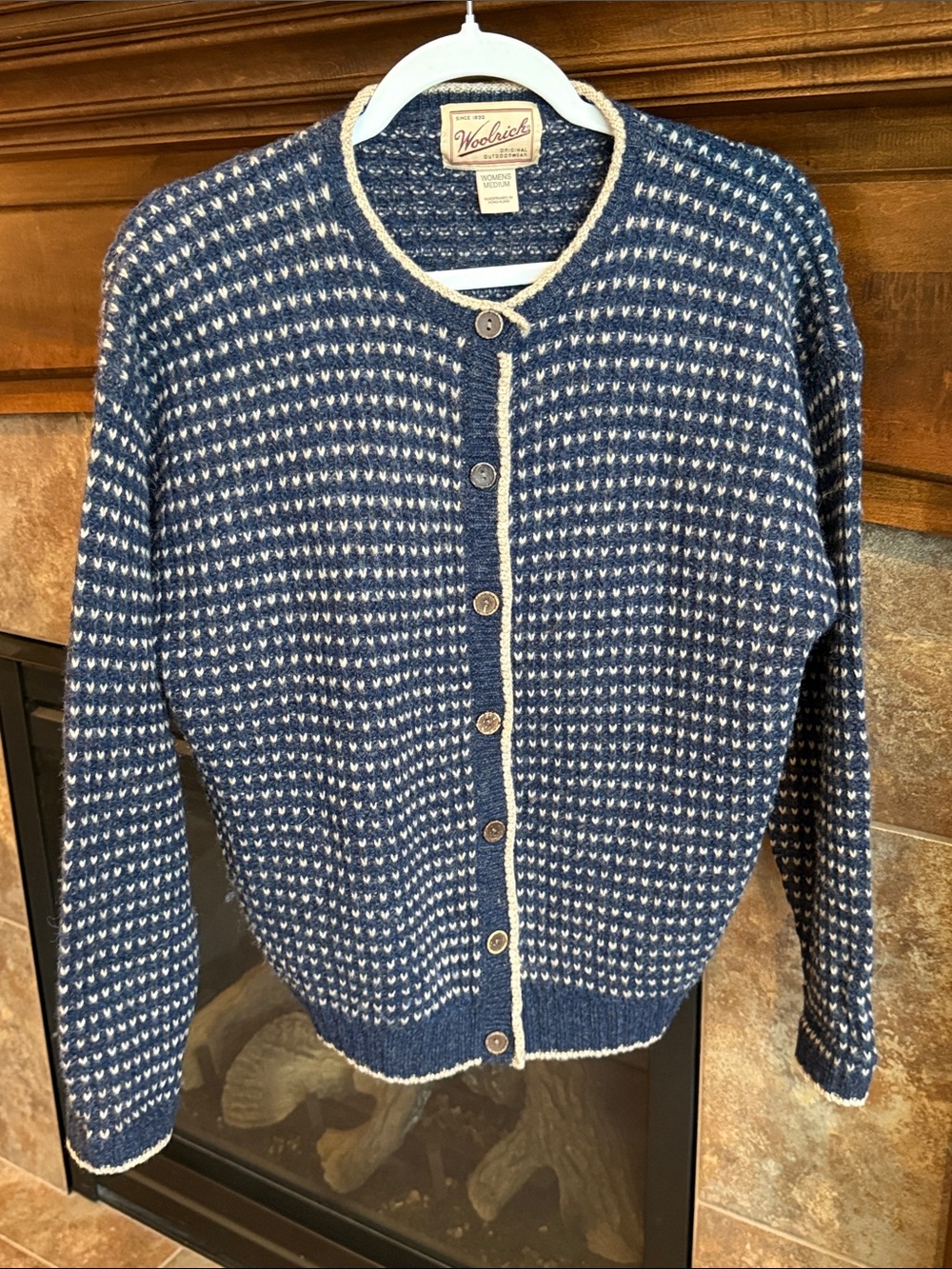 Vintage Woolrich 100% Wool Cardigan Womens M Navy Cream Nordic Handframed 90s